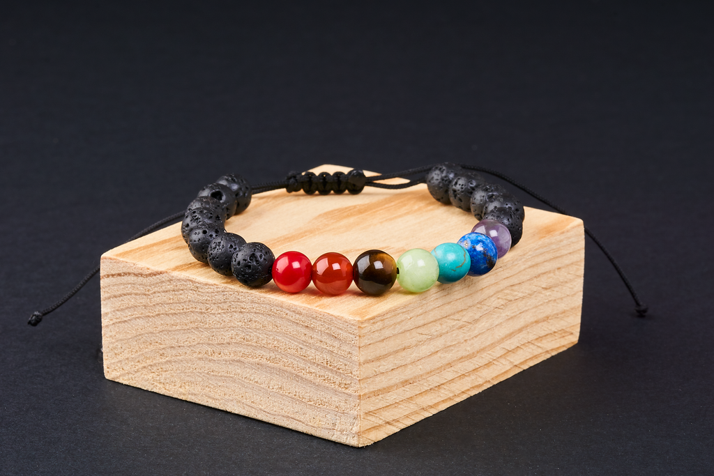 Pulsera 7 Chakras | Piedras volcánicas.
