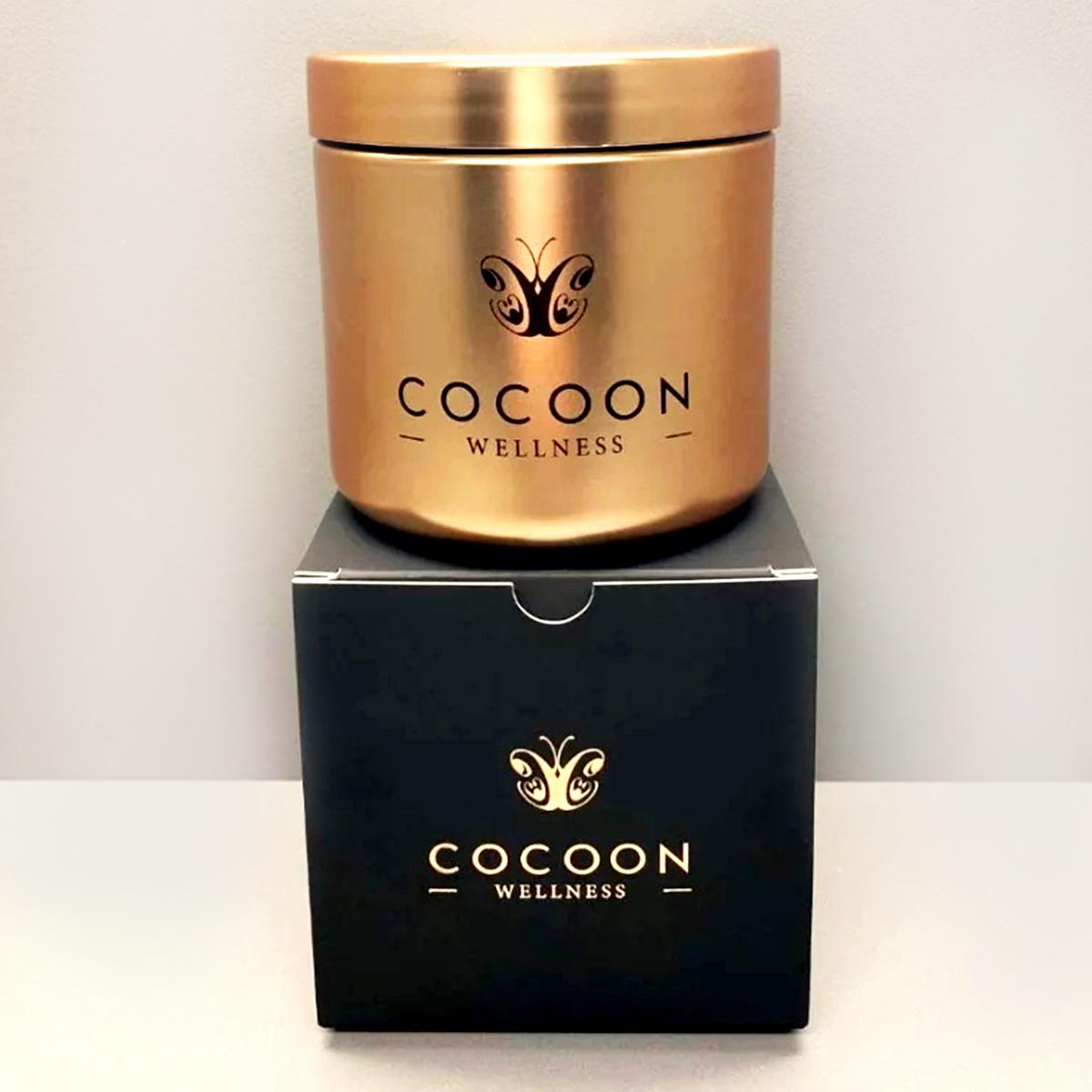 Gold Compact Storage & Shaker.