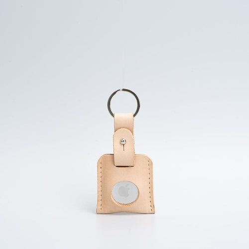 Leather AirTag Keyring.