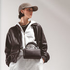 Leather Case for AirPods Max - The Minimalist 3.0 (Black).