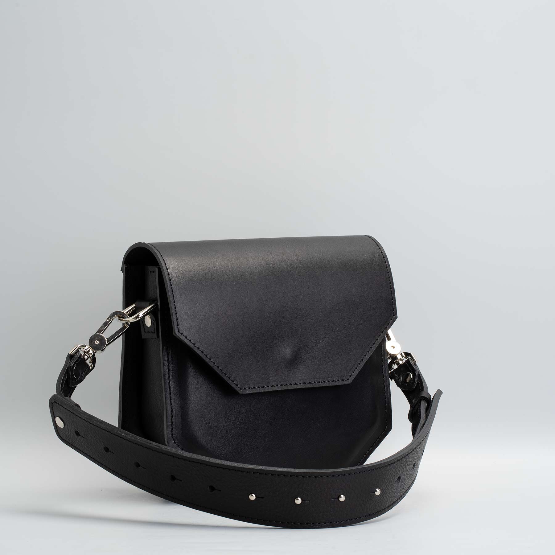 Leather purse - Hypatia.