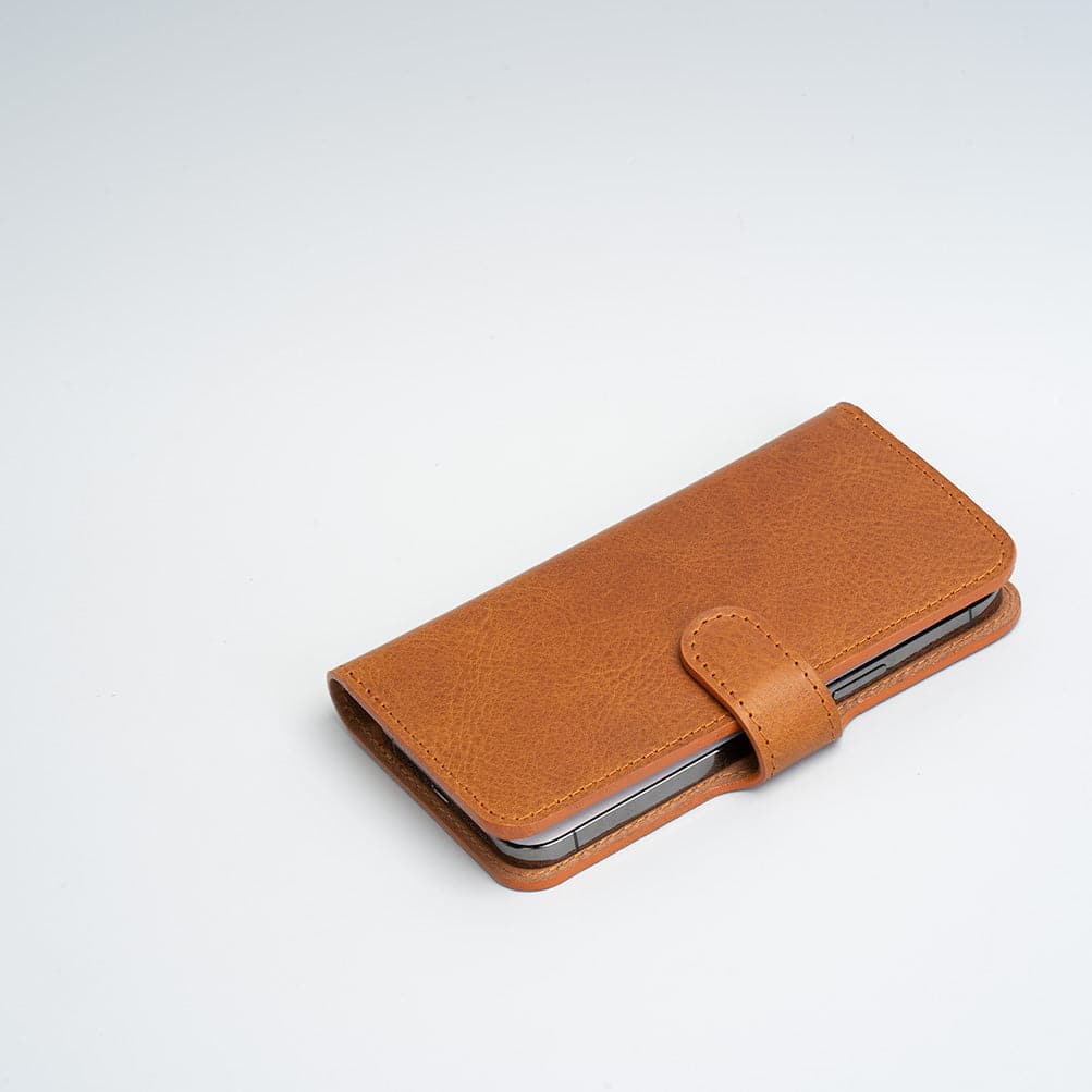 Leather iPhone folio wallet with Magsafe vol.4.0 - Snake print - SALE