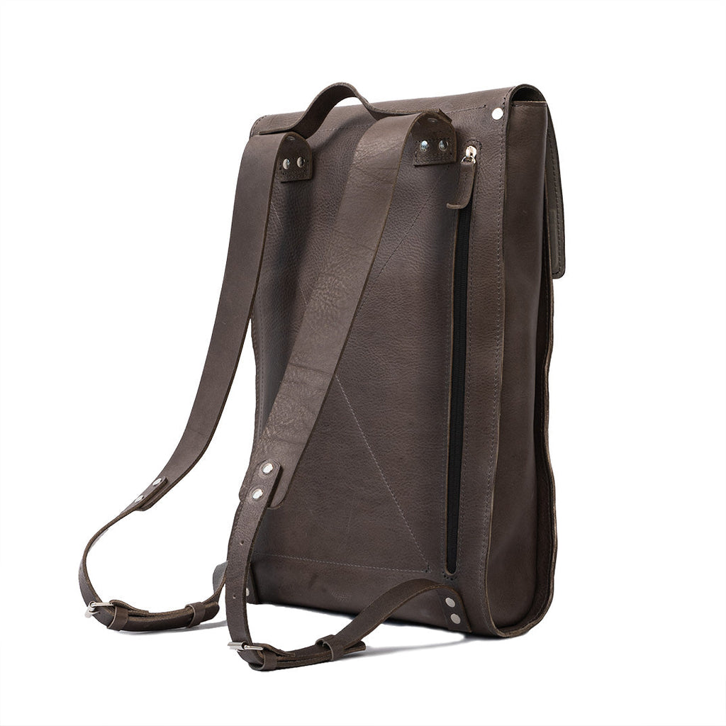 Leather laptop backpack - The Minimalist (Gray).