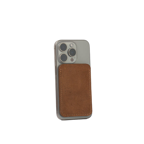 Leather MagSafe wallet - The Minimalist.