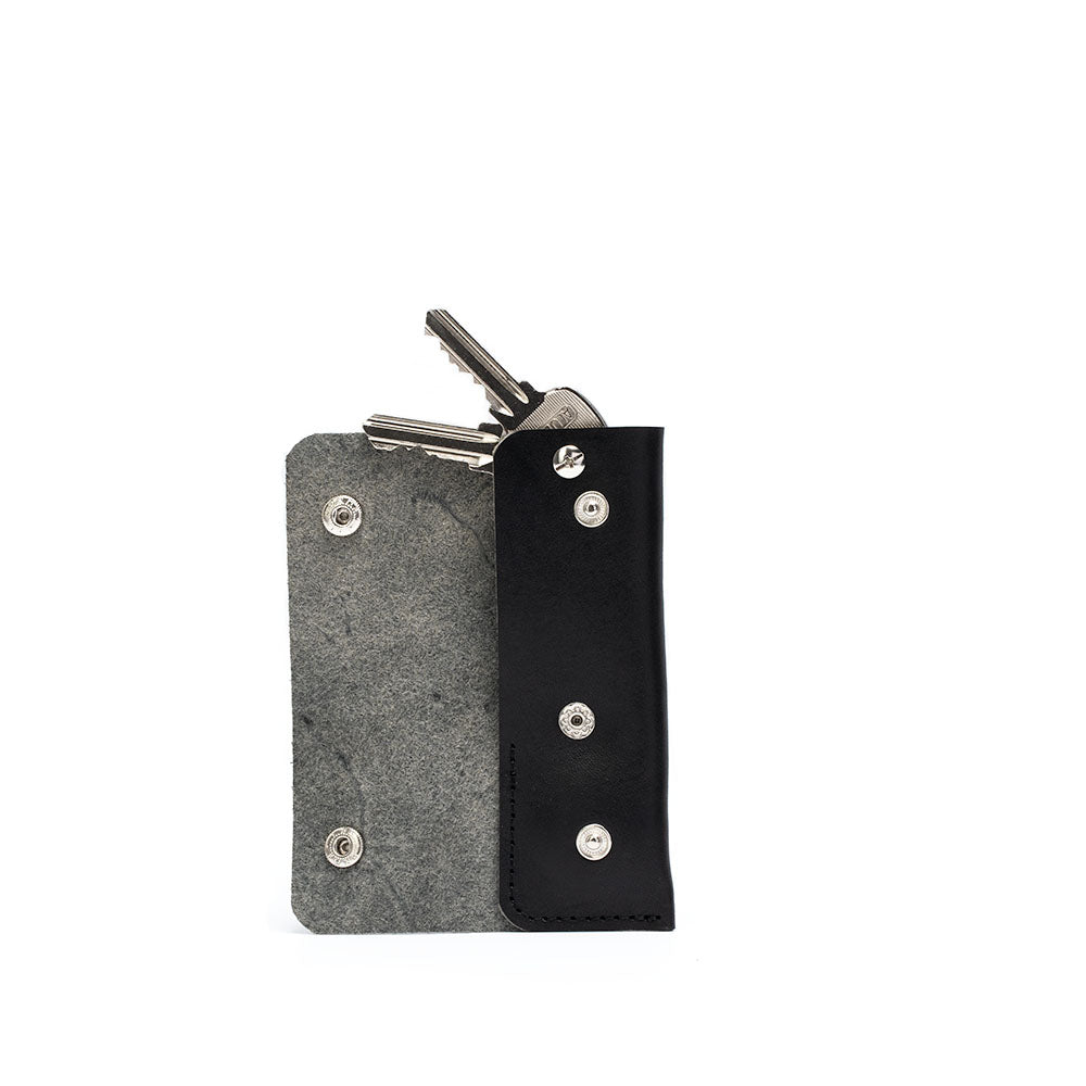 Leather AirTag Key Case 3.0.