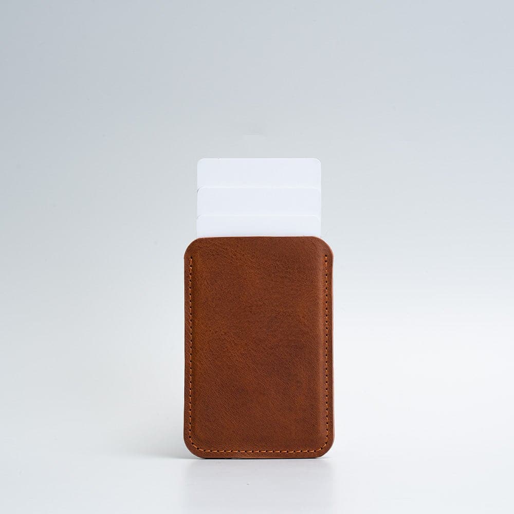Leather MagSafe wallet - The Minimalist.