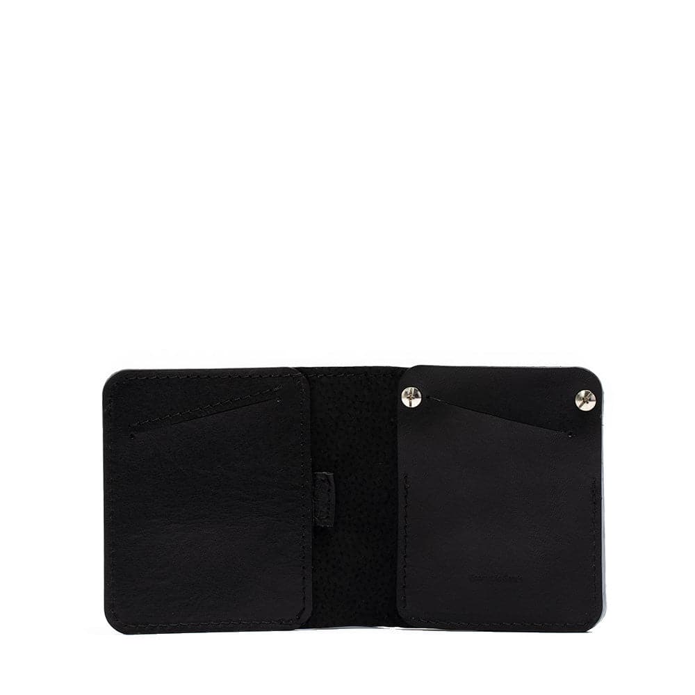 Leather AirTag Billfold Wallet 1.0.