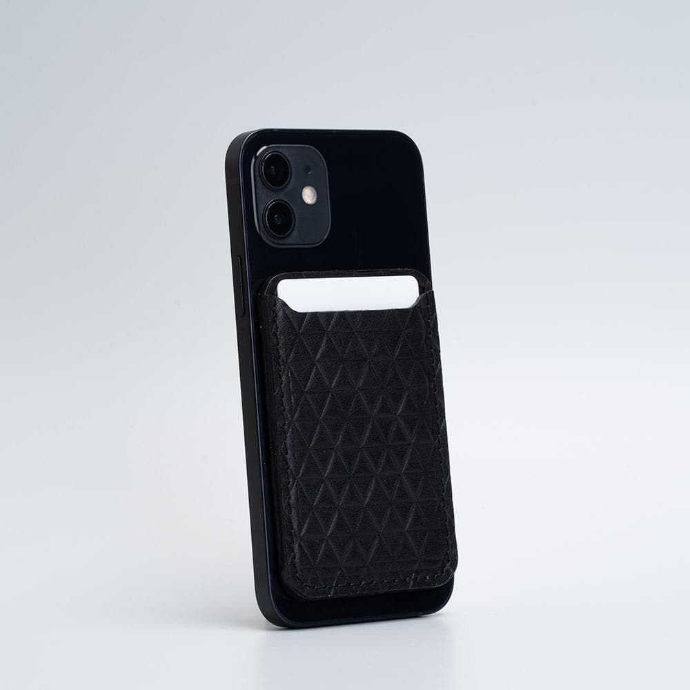 Leather wallet with MagSafe - Diamonds.